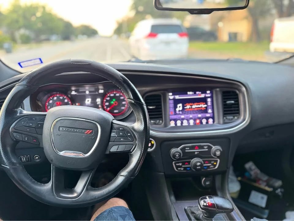 2017 Dodge Charger 7th Gen - Image 3 of 5