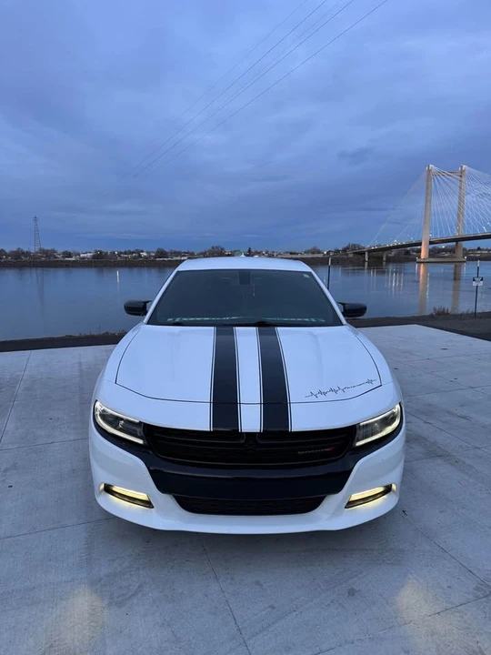 2017 Dodge Charger 7th Gen - Image 2 of 9