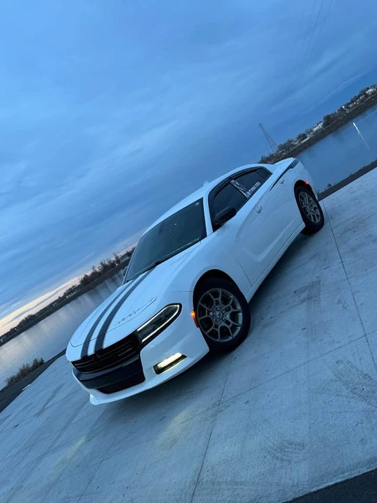 2017 Dodge Charger 7th Gen - Image 5 of 9