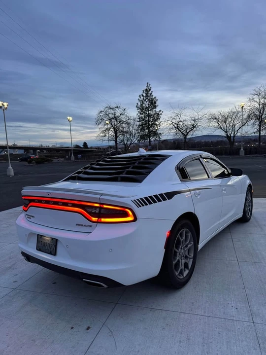 2017 Dodge Charger 7th Gen - Image 6 of 9