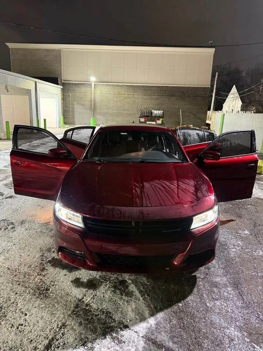 2017 Dodge Charger 7th Gen - Image 9 of 18