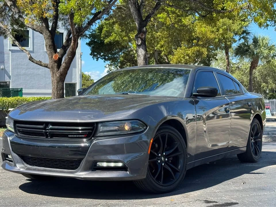 2017 Dodge Charger 7th Gen - Image 3 of 14