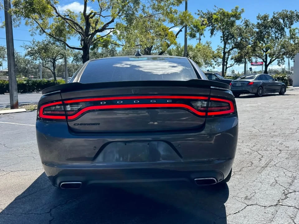 2017 Dodge Charger 7th Gen - Image 5 of 14