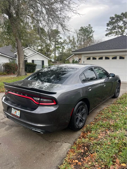 2017 Dodge Charger 7th Gen - Image 6 of 10