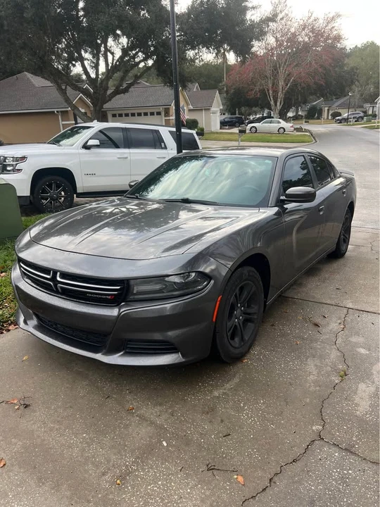2017 Dodge Charger 7th Gen - Image 3 of 10