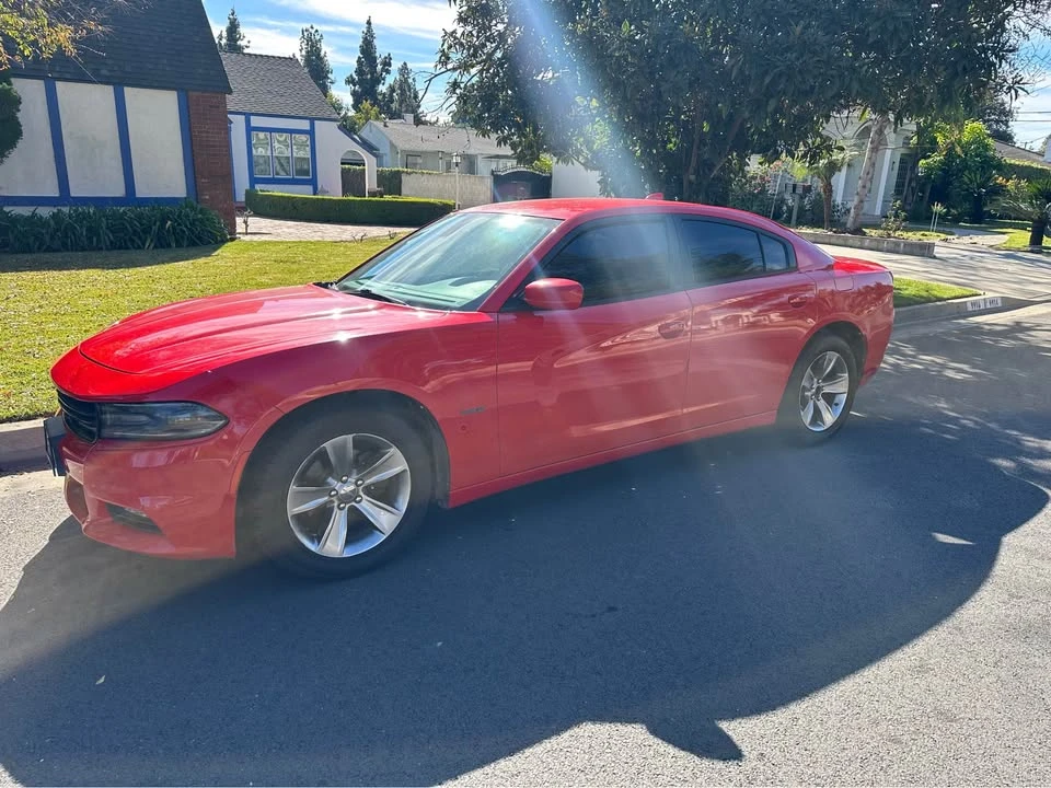 2017 Dodge Charger 7th Gen - Image 4 of 12