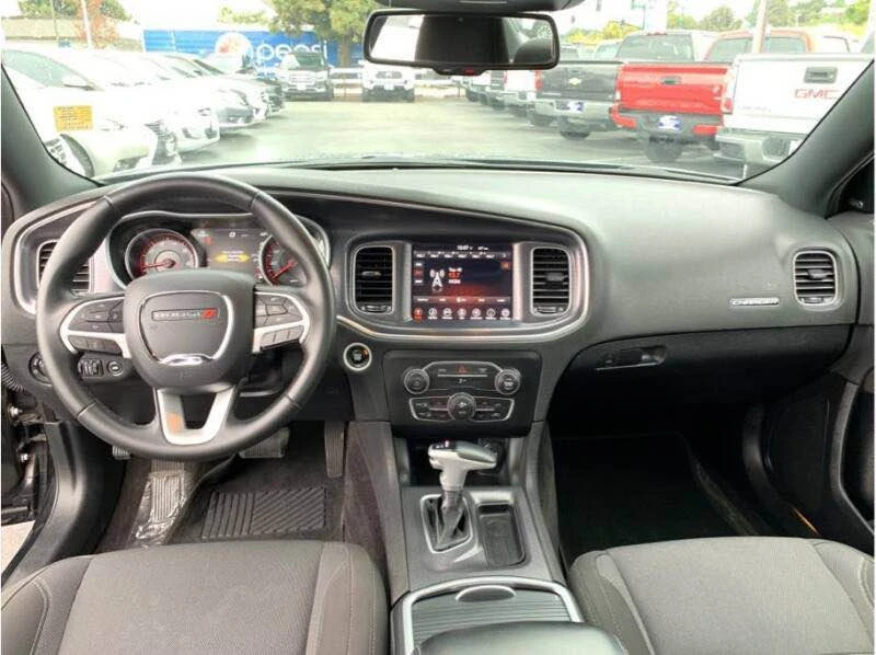 2017 Dodge Charger 7th Gen - Image 6 of 11