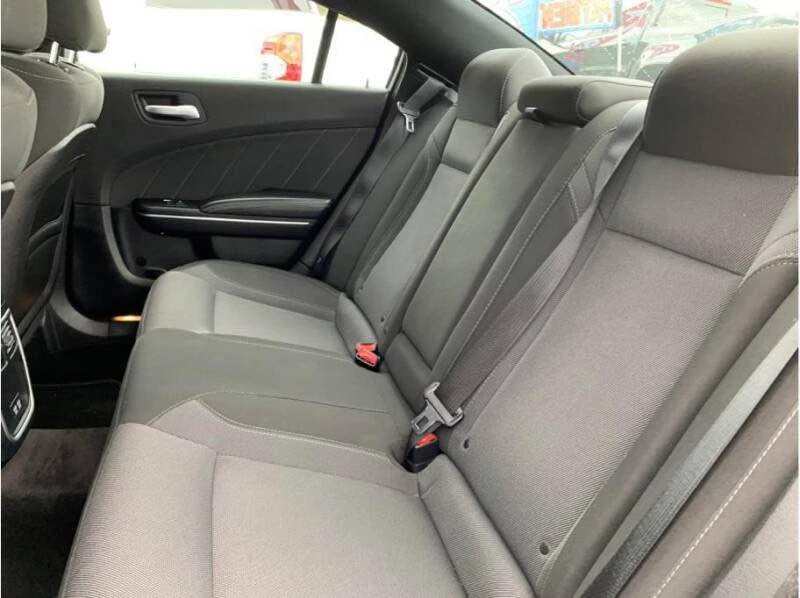 2017 Dodge Charger 7th Gen - Image 5 of 11
