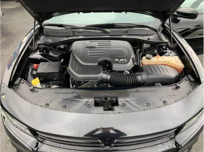 2017 Dodge Charger 7th Gen - Image 2 of 11
