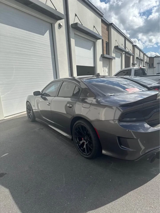 2017 Dodge Charger SRT & 392 7th Gen - Image 2 of 5