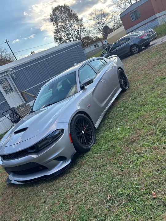 2017 Dodge Charger SRT & 392 7th Gen - Image 5 of 6