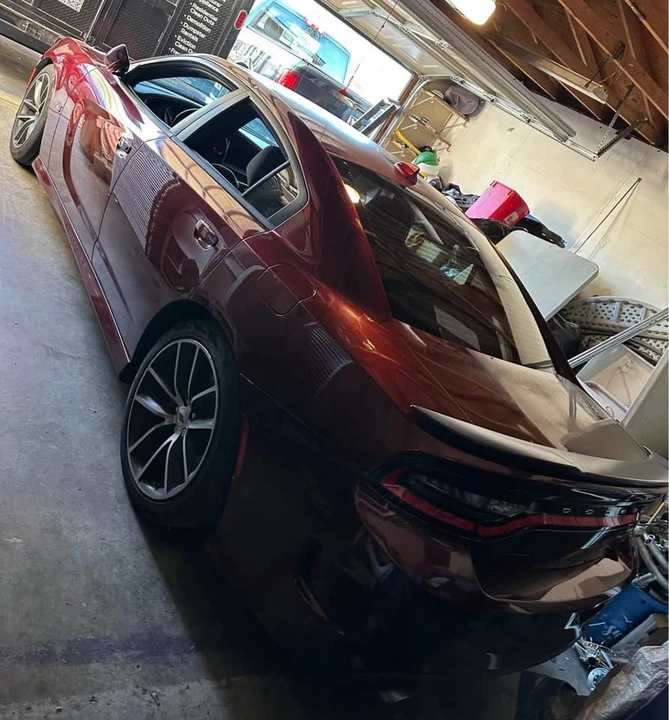 2017 Dodge Charger 7th Gen - Image 3 of 4