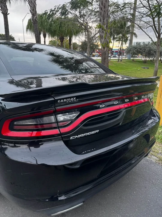 2017 Dodge Charger 7th Gen - Image 5 of 6