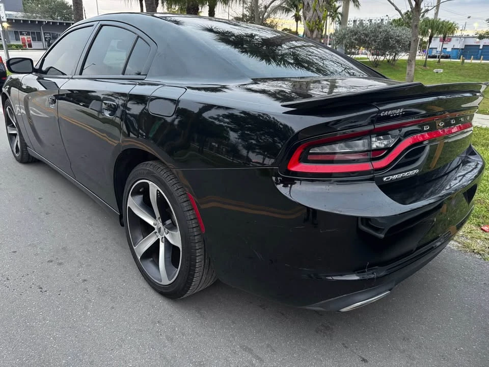 2017 Dodge Charger 7th Gen - Image 4 of 6