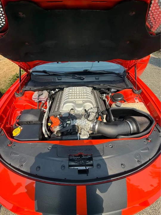 2017 Dodge Charger SRT Hellcat 7th Gen - Image 8 of 12