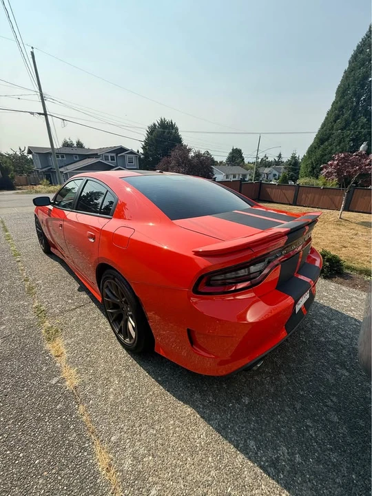 2017 Dodge Charger SRT Hellcat 7th Gen - Image 5 of 12