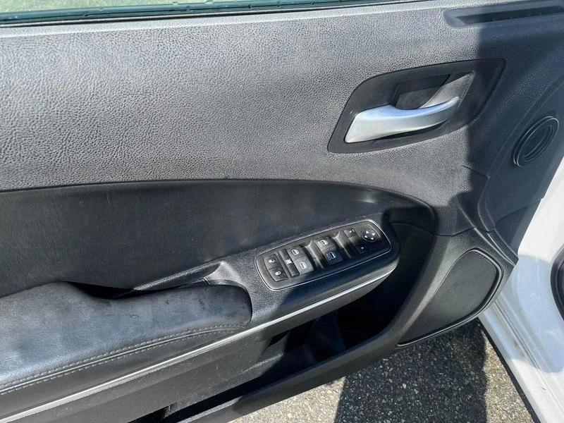 2017 Dodge Charger 7th Gen - Image 7 of 19
