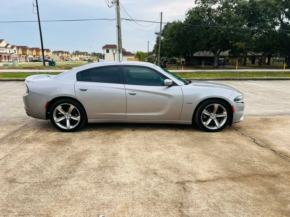 2017 Dodge Charger 7th Gen - Image 10 of 16