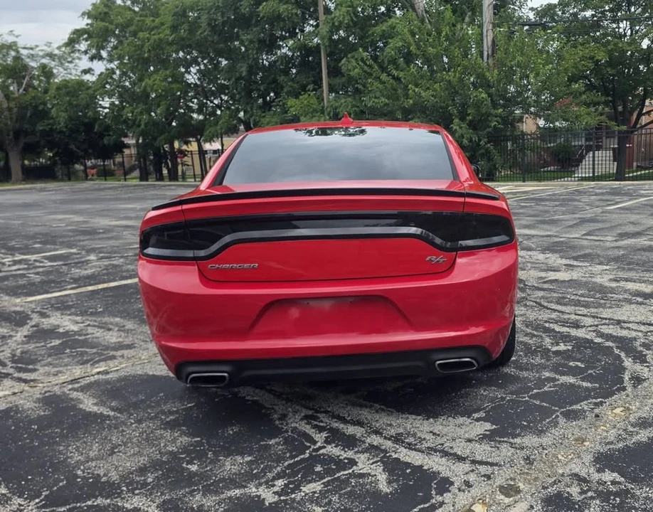 2017 Dodge Charger 7th Gen - Image 15 of 17