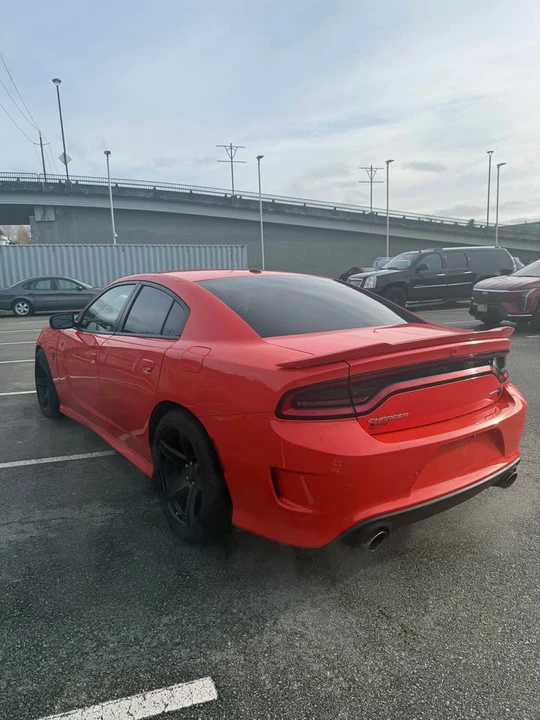 2017 Dodge Charger SRT Hellcat 7th Gen - Image 5 of 10