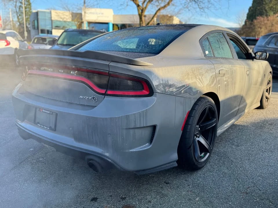 2017 Dodge Charger SRT Hellcat 7th Gen - Image 8 of 11