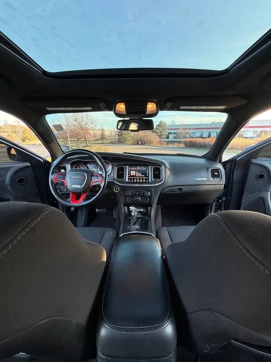 2017 Dodge Charger 7th Gen - Image 11 of 20