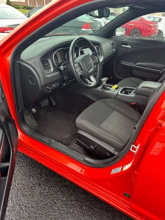2017 Dodge Charger 7th Gen - Image 5 of 20