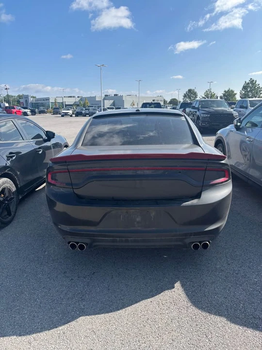 2017 Dodge Charger 7th Gen - Image 15 of 15