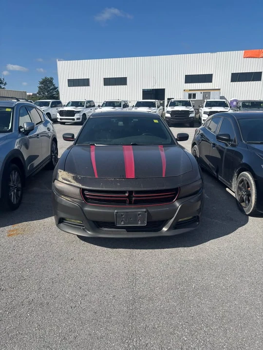 2017 Dodge Charger 7th Gen - Image 2 of 15