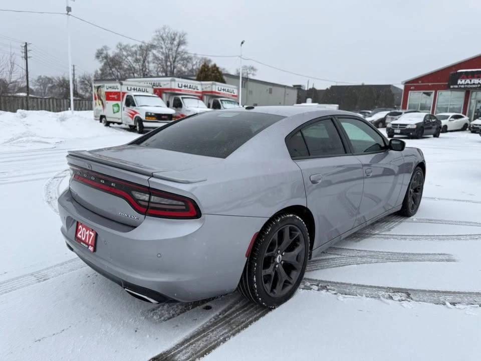 2017 Dodge Charger - Image 4 of 11