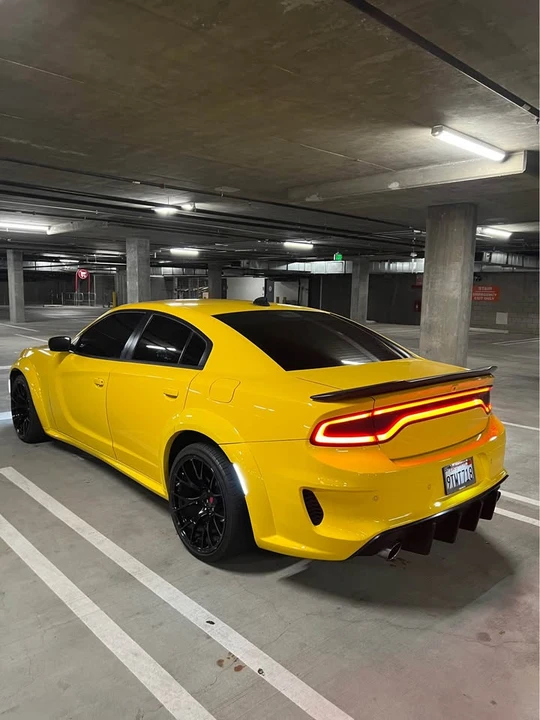 2017 Dodge Charger 7th Gen - Image 5 of 15