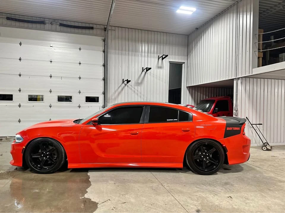 2017 Dodge Daytona - Image 2 of 5