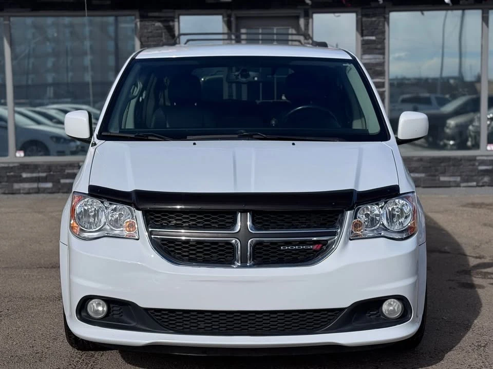 2017 Dodge Caravan - Image 2 of 18