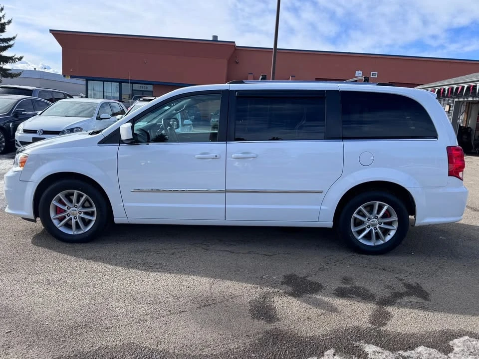 2017 Dodge Caravan - Image 9 of 18