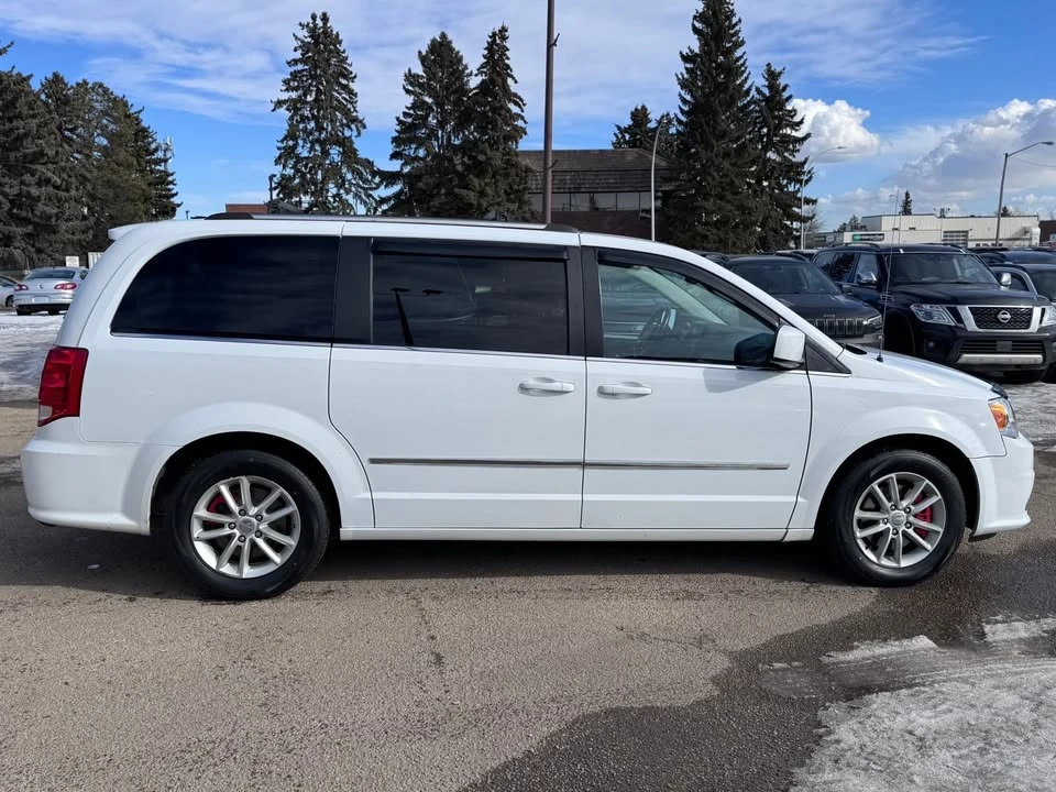 2017 Dodge Caravan - Image 4 of 18