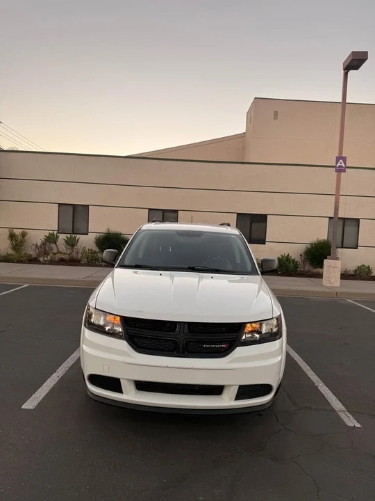 2017 Dodge Journey - Image 3 of 12