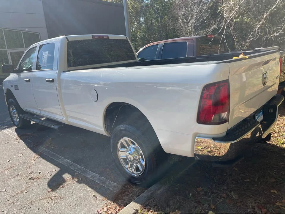 2017 Ram Heavy Duty - Image 3 of 9