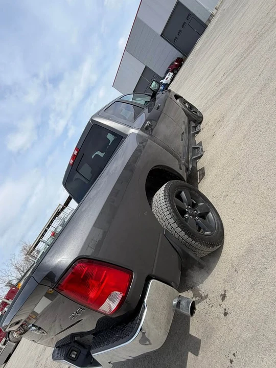 2017 Dodge Ram - Image 4 of 11