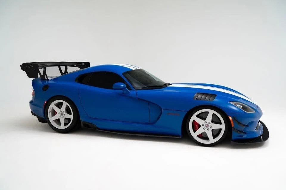 2017 Dodge Viper ACR 5th Gen - Image 2 of 20