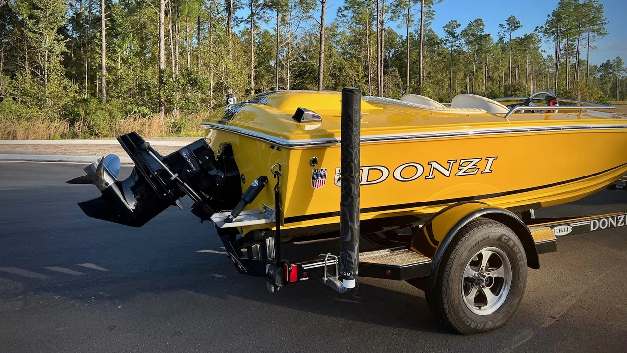 2017 Donzi - Image 8 of 9