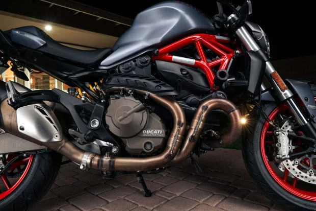 2017 Ducati Monster - Image 5 of 6
