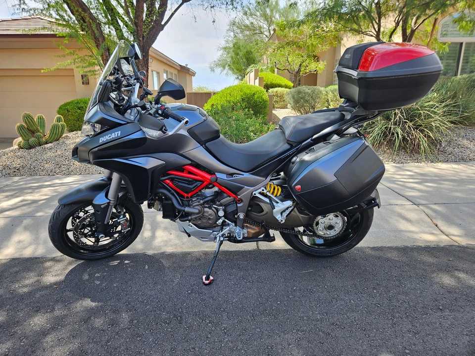 2017 Ducati Multistrada - Image 8 of 31
