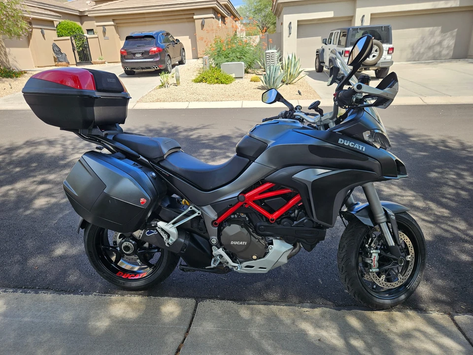 2017 Ducati Multistrada - Image 5 of 31