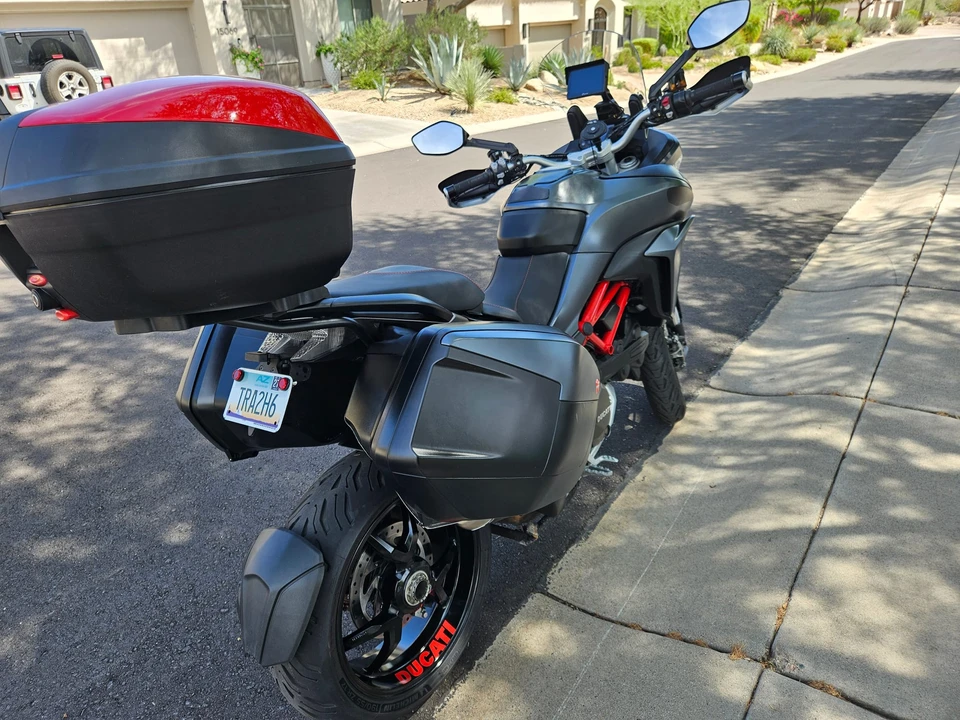 2017 Ducati Multistrada - Image 6 of 31