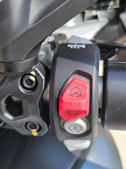 2017 Ducati Multistrada - Image 21 of 31
