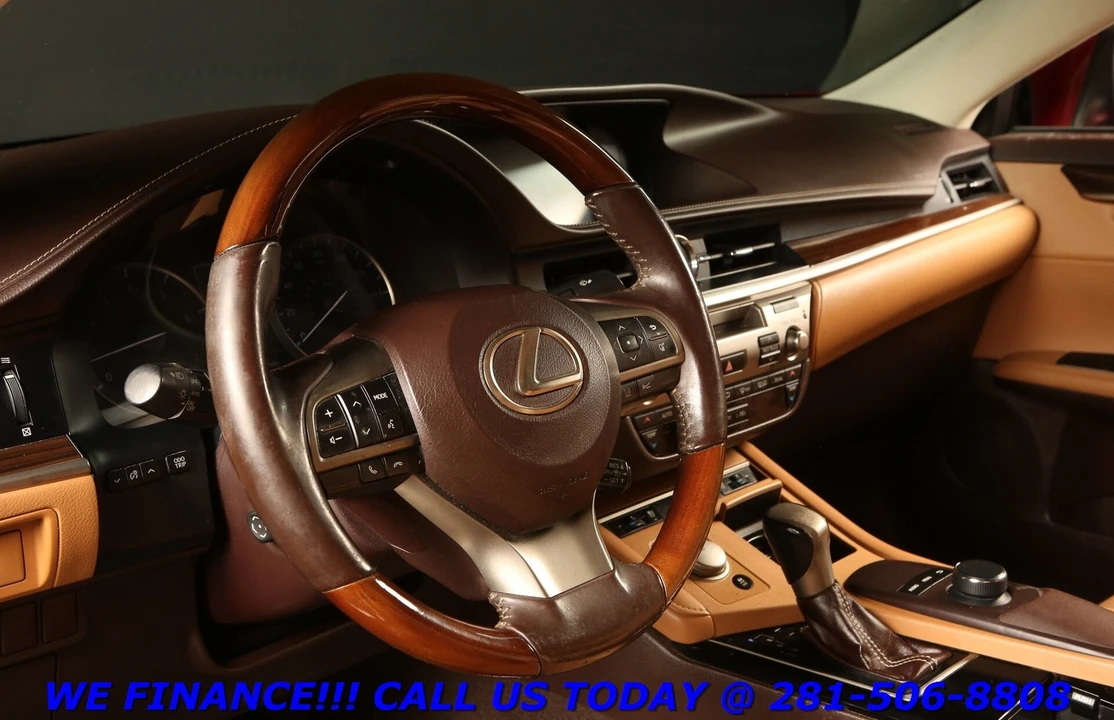 2017 Lexus ES 6th Gen - Image 10 of 21