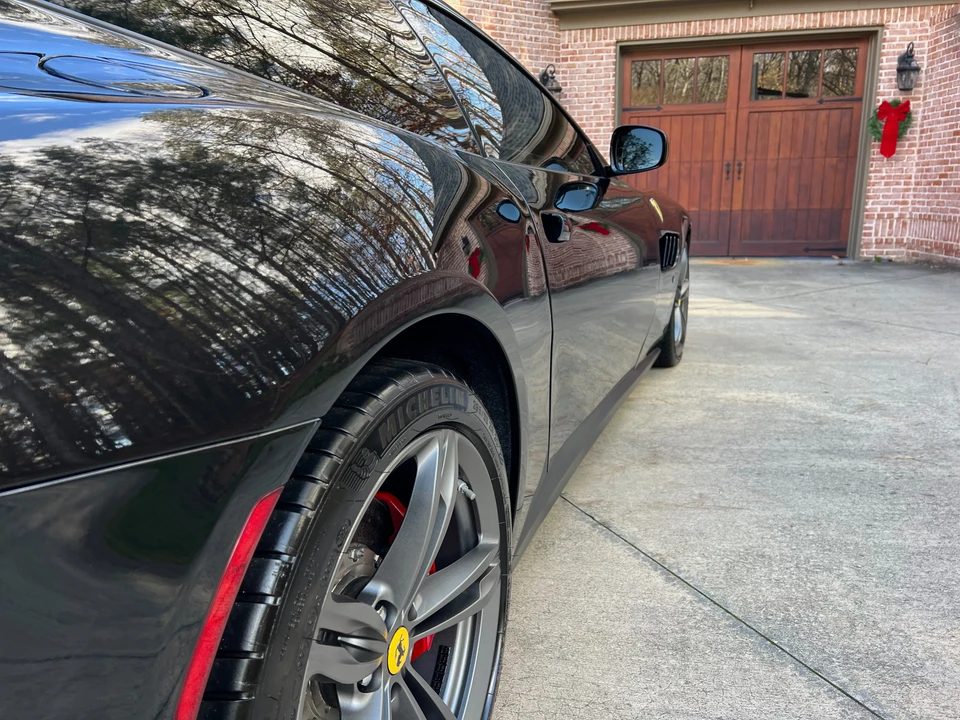 2017 Ferrari GTC4Lusso - Image 31 of 31