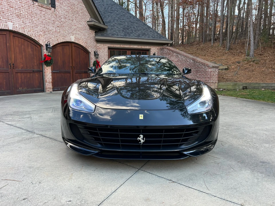 2017 Ferrari GTC4Lusso - Image 7 of 31