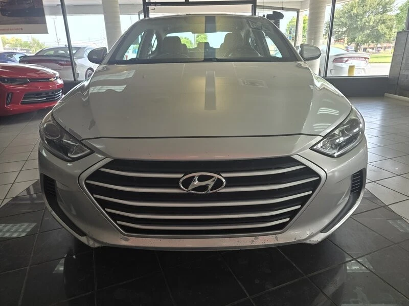 2017 Hyundai Elantra - Image 2 of 4