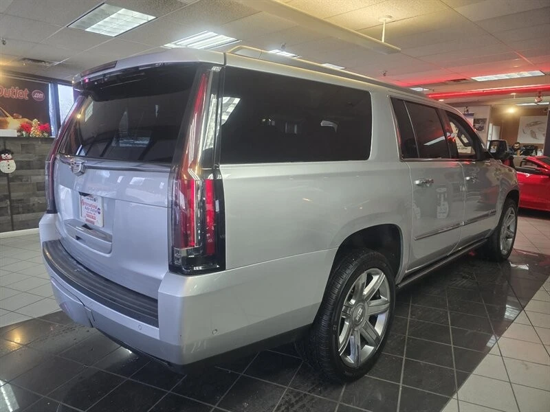 2017 Cadillac Escalade 4th Gen - Image 4 of 4